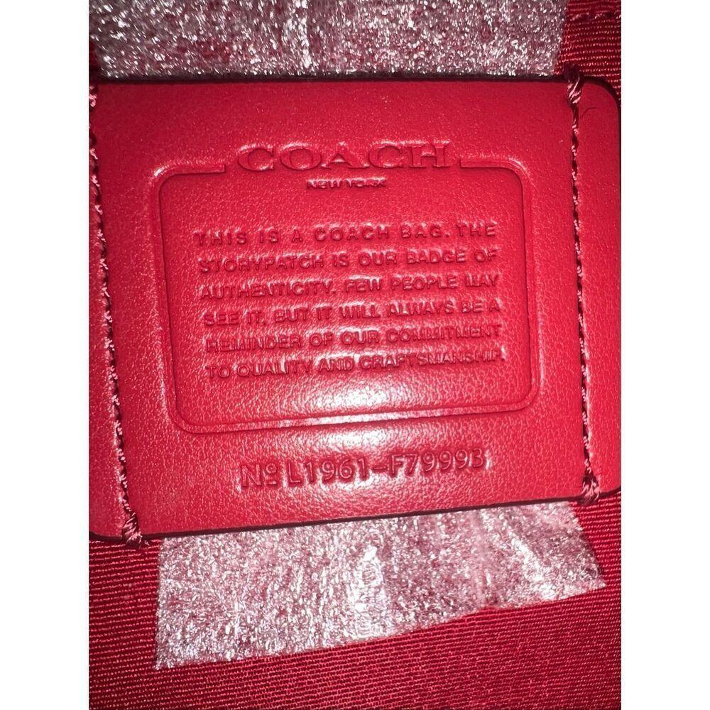 ➡️Coach Marlon Shoulder/Crossbody Handbag Sig Canvas Pebbled Leather F79993 $428 - Picture 8 of 8